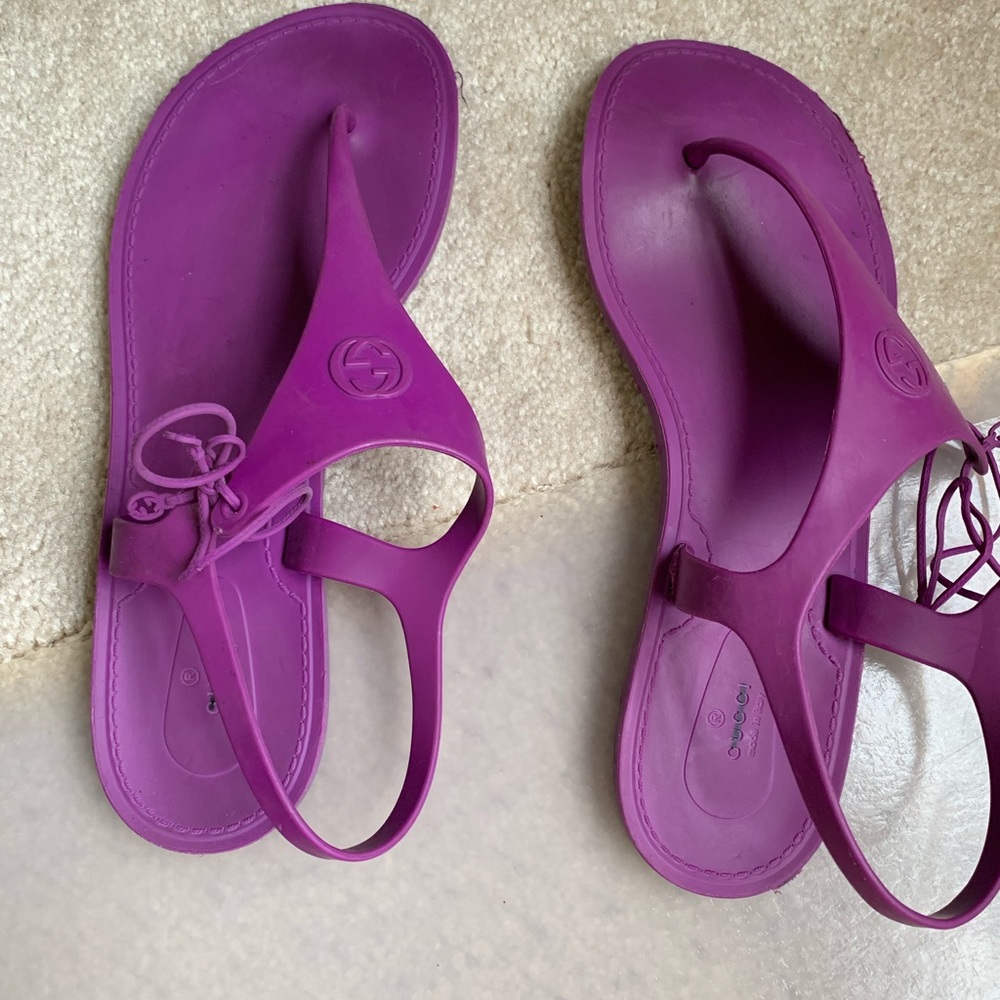 Gucci rubber sandals